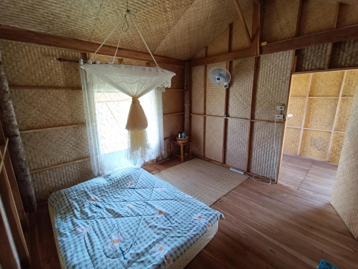 Kaewma Farmstay Khuang Kom Esterno foto