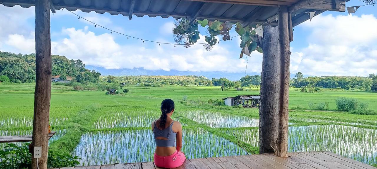 Kaewma Farmstay Khuang Kom Esterno foto