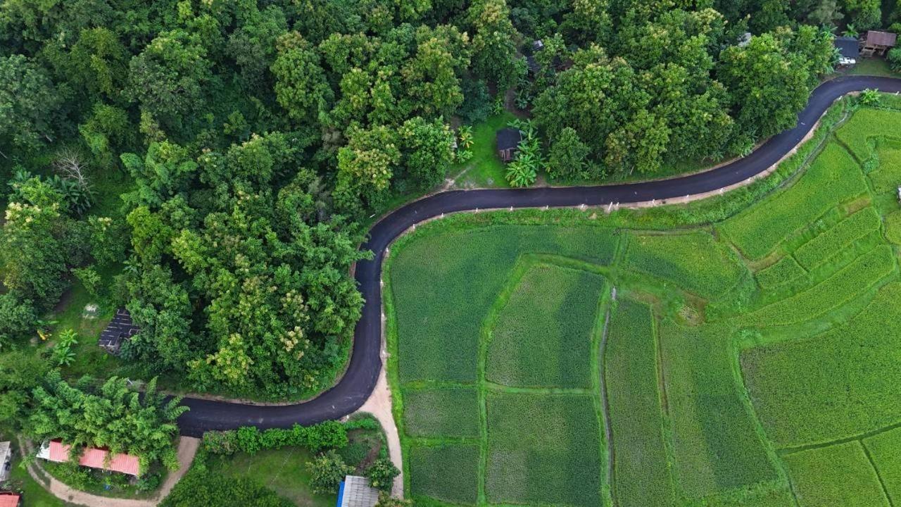 Kaewma Farmstay Khuang Kom Esterno foto
